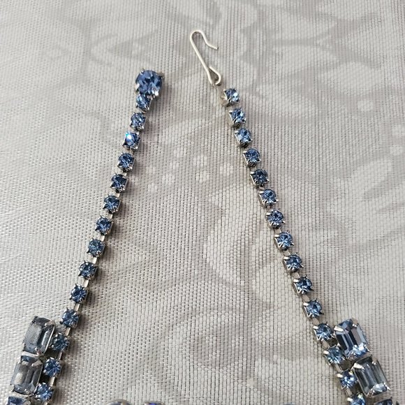 VINTAGE Blue Rhinestone Necklace & Earrings Set - Picture 6 of 10